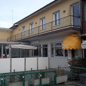 zkontrolujte dostupnost